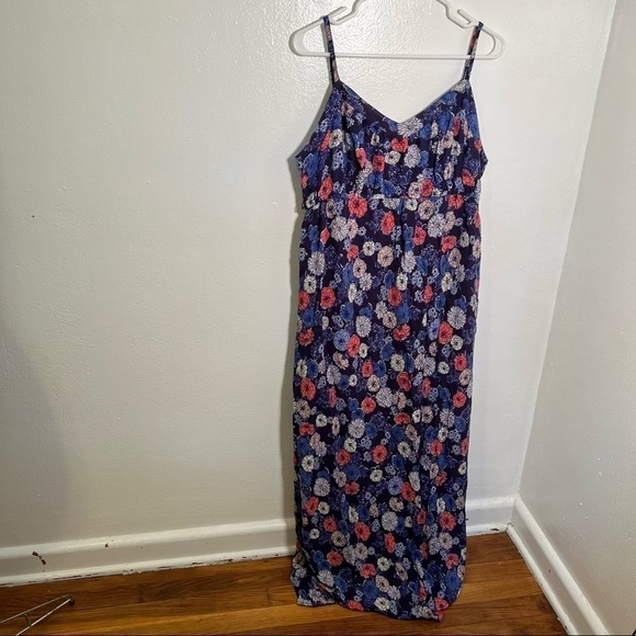 Two Hearts Maternity Maxi Dress Blue Floral - Picture 2 of 10